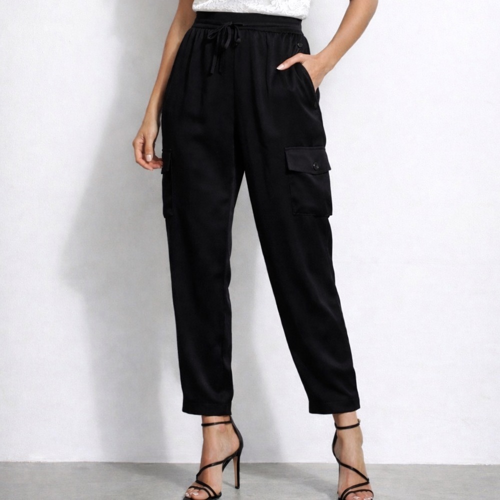 Elie Tahari Jagger Satin Cargo Pants LARGE Black High Rise Y2K Luxe Utility Chic - Picture 2 of 12